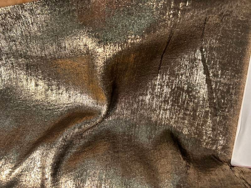 Tela metalizado Lamé bronce, referencia 048